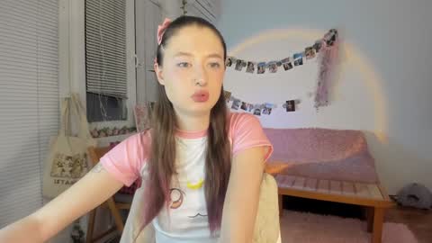 Jennifer Jenny Darling   online show from January 17, 2025, 7:16 pm