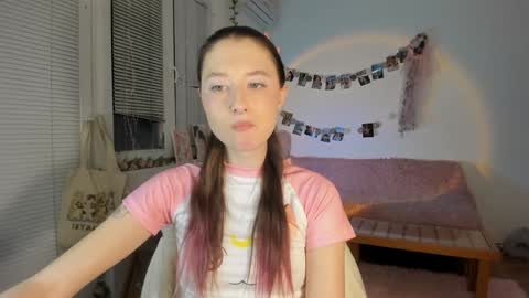 Jennifer Jenny Darling   online show from January 17, 2025, 10:23 pm