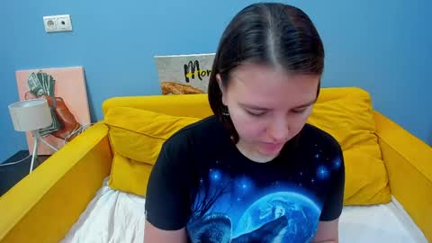 Snapshot of jenny_jimmy chatting on April 8, 2026, 1:38 am Jenny online show from April 8, 2026, 1:38 am