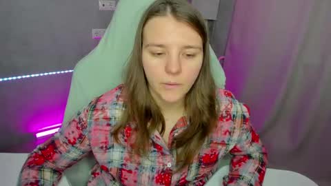 Snapshot of jenny_jimmy chatting on April 21, 2026, 9:26 am Jenny online show from April 21, 2026, 9:26 am