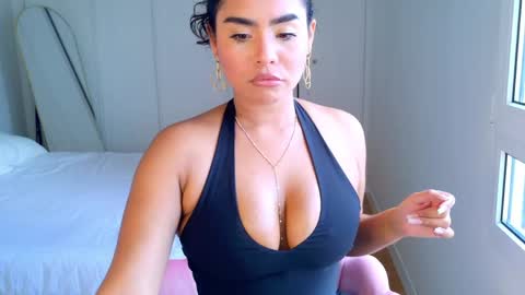 Snapshot of jenny_roberts96 chatting on June 5, 2026, 2:56 pm Jenny Roberts online show from June 5, 2026, 2:56 pm