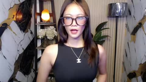 Snapshot of jenny_sweetgirlx chatting on July 9, 2026, 5:22 am jenny_sweetgirlx online show from July 9, 2026, 5:22 am