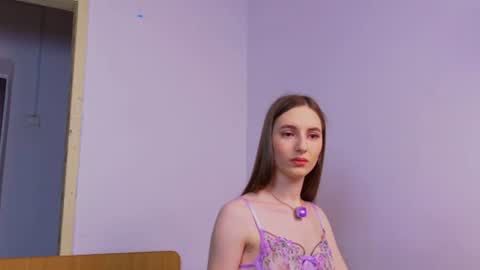 Snapshot of jennybbunny chatting on June 25, 2026, 6:18 am jennybbunny online show from June 25, 2026, 6:18 am