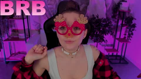 Snapshot of jennydens chatting on January 2, 2025, 2:00 am Jenny NO Nude online show from January 2, 2025, 2:00 am