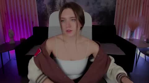 Snapshot of jennydens chatting on February 26, 2025, 5:42 am Jenny NO Nude online show from February 26, 2025, 5:42 am