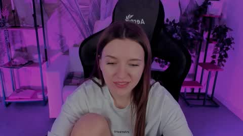 Snapshot of jennydens chatting on February 28, 2025, 2:42 am Jenny NO Nude online show from February 28, 2025, 2:42 am