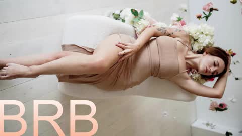 Snapshot of jennydens chatting on September 28, 2025, 2:55 pm Jenny NO Nude online show from September 28, 2025, 2:55 pm