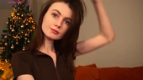 Snapshot of jennyfer_me chatting on January 16, 2026, 11:25 am jennyfer_me online show from January 16, 2026, 11:25 am