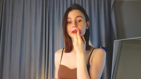 Snapshot of jennyfer_me chatting on February 28, 2026, 1:23 pm jennyfer_me online show from February 28, 2026, 1:23 pm