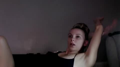 Snapshot of jennyfrost chatting on October 31, 2025, 7:26 pm jennyfrost online show from October 31, 2025, 7:26 pm