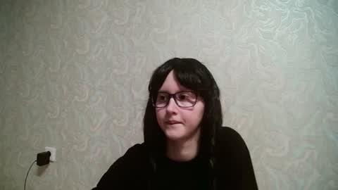 JennyOlset online show from February 4, 2025, 3:36 pm