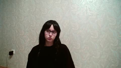 JennyOlset online show from April 26, 2026, 1:47 am