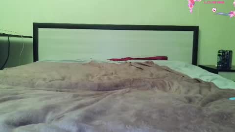 Snapshot of jennyrass chatting on July 1, 2026, 5:56 pm JennyRass online show from July 1, 2026, 5:56 pm