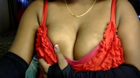 Snapshot of jennysinghaniya chatting on December 8, 2024, 9:35 am jenny online show from December 8, 2024, 9:35 am