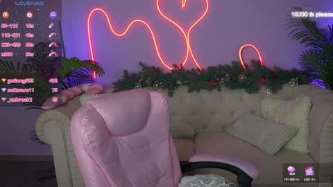 Snapshot of jennyyluv chatting on January 7, 2025, 5:43 am JENNY online show from January 7, 2025, 5:43 am