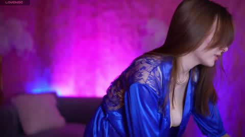 Snapshot of jennyyluv chatting on February 22, 2025, 7:36 pm JENNY online show from February 22, 2025, 7:36 pm