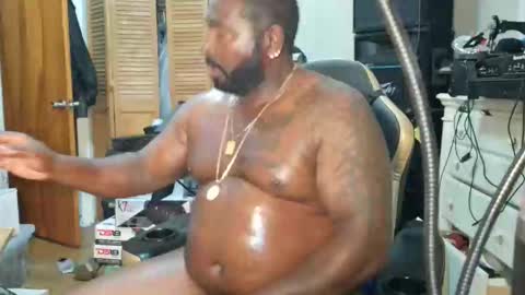 jeremiah0827 online show from October 5, 2025, 12:31 am