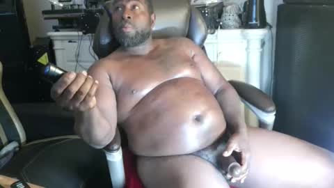 jeremiah0827 online show from December 2, 2025, 7:36 am