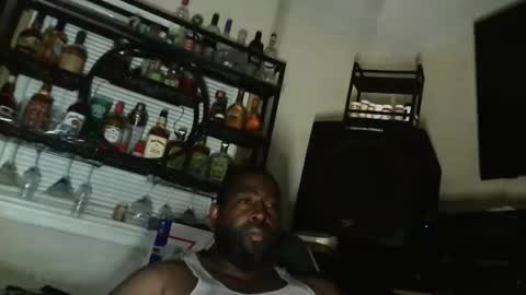 jeremiah0827 online show from April 5, 2026, 6:32 am