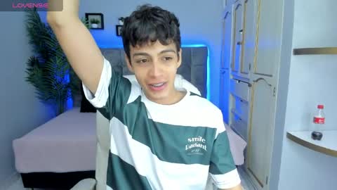  JEREMIAS  online show from April 18, 2026, 5:00 am