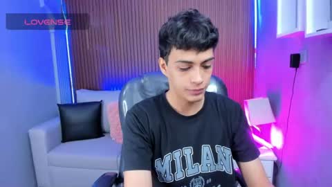  JEREMIAS  online show from June 22, 2026, 1:19 pm