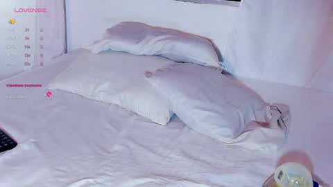 Snapshot of jeremmy_5_ chatting on February 21, 2025, 12:06 pm Jeremmy online show from February 21, 2025, 12:06 pm