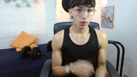 Snapshot of jeremy_job chatting on January 9, 2026, 11:35 am Jeremy online show from January 9, 2026, 11:35 am