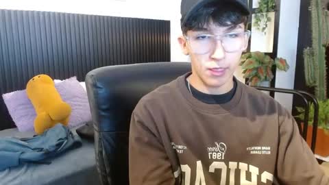 Snapshot of jeremy_job chatting on January 11, 2026, 11:37 am Jeremy online show from January 11, 2026, 11:37 am