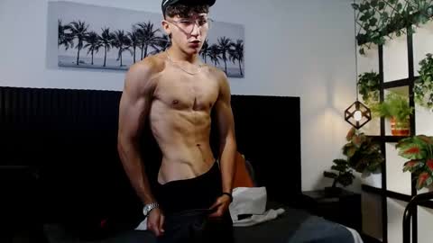 Snapshot of jeremy_job chatting on January 16, 2026, 12:42 pm Jeremy online show from January 16, 2026, 12:42 pm