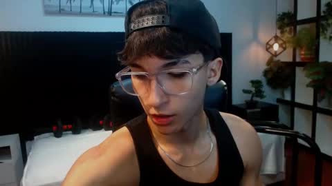 Snapshot of jeremy_job chatting on February 5, 2026, 11:26 am Jeremy online show from February 5, 2026, 11:26 am