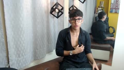 Snapshot of jeremy_job chatting on May 2, 2026, 4:34 pm Jeremy online show from May 2, 2026, 4:34 pm