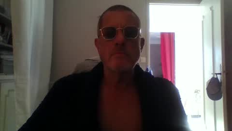 Snapshot of jerflor chatting on November 3, 2025, 11:55 am jerflor online show from November 3, 2025, 11:55 am