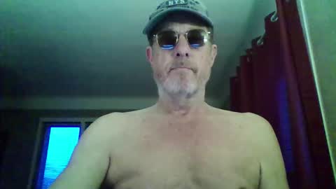 jerflor online show from February 5, 2026, 4:55 pm