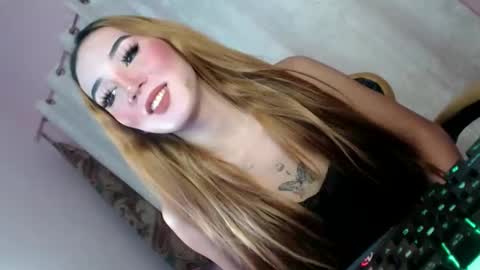 jerkaholic_aneca online show from December 22, 2024, 3:33 am