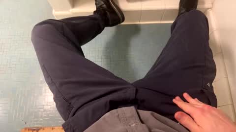 Jerkeysmiles5 online show from December 31, 2024, 10:34 pm