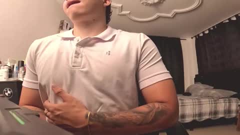 jeroo__ online show from March 3, 2026, 11:21 pm