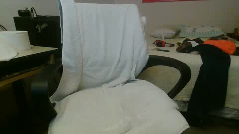 Girth Brooks online show from February 1, 2026, 9:19 am