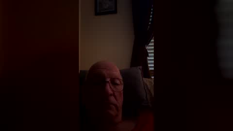 jerryzxcvbnm online show from March 8, 2026, 1:59 pm