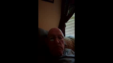jerryzxcvbnm online show from June 1, 2026, 1:57 pm