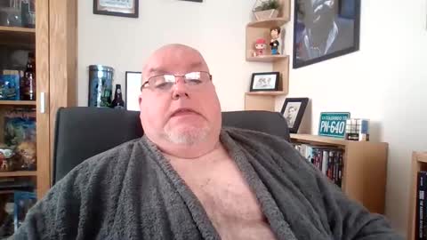 Harry online show from November 1, 2025, 9:33 am