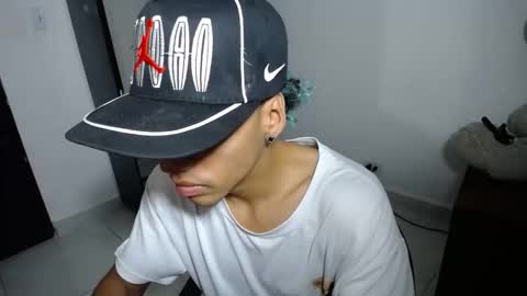 Snapshot of jersiherberth chatting on April 29, 2026, 2:43 pm jersiherberth online show from April 29, 2026, 2:43 pm