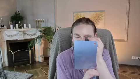 Snapshot of jes_solar chatting on June 25, 2026, 8:57 pm jes_solar online show from June 25, 2026, 8:57 pm