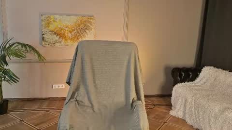 Snapshot of jes_solar chatting on July 11, 2026, 9:16 pm jes_solar online show from July 11, 2026, 9:16 pm