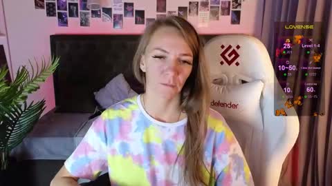 Snapshot of jesica_moon_peachy chatting on October 4, 2025, 1:36 am jesica_moon_peachy online show from October 4, 2025, 1:36 am