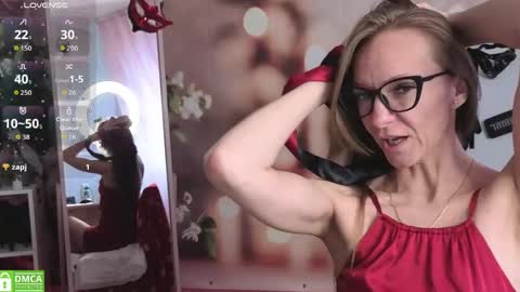 jesica_moon_peachyy online show from May 10, 2026, 3:44 am