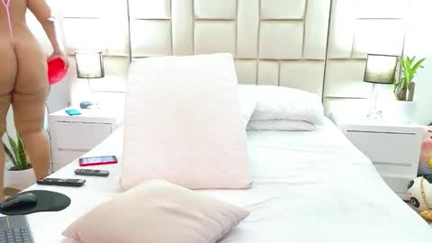 JESICA online show from February 15, 2026, 12:36 pm