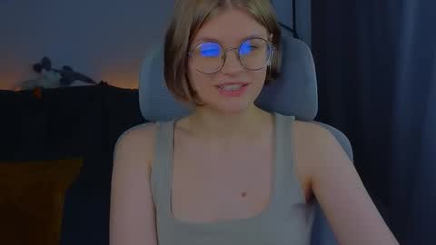 Snapshot of jess0e9 chatting on October 23, 2025, 1:21 pm JessieVibes online show from October 23, 2025, 1:21 pm