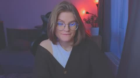Snapshot of jess0e9 chatting on February 17, 2026, 2:24 pm JessieVibes online show from February 17, 2026, 2:24 pm