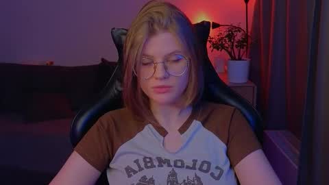 Snapshot of jess0e9 chatting on February 24, 2026, 3:21 pm JessieVibes online show from February 24, 2026, 3:21 pm