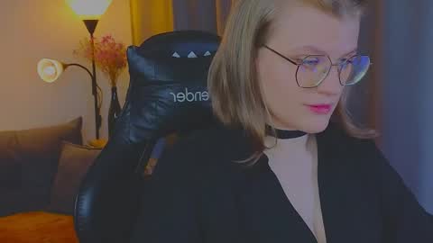 Snapshot of jess0e9 chatting on April 4, 2026, 2:03 pm JessieVibes online show from April 4, 2026, 2:03 pm